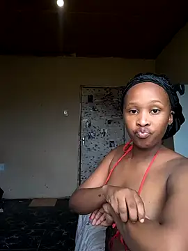 Snapshot of daddysgirly20 chatting on 20, 2, 2025 daddysgirly20 online show from 20, 2, 2025