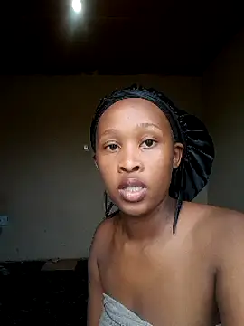 Snapshot of daddysgirly20 chatting on 4, 3, 2025 daddysgirly20 online show from 4, 3, 2025