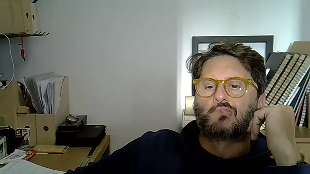 Cellino4 online show from 6, 10, 2025