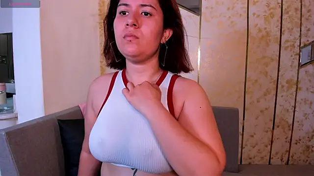 zoes milee online show from 12, 3, 2025