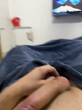 lucarioos06 online show from 5, 2, 2025