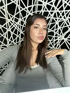 Selesumii online show from 14, 4, 2026