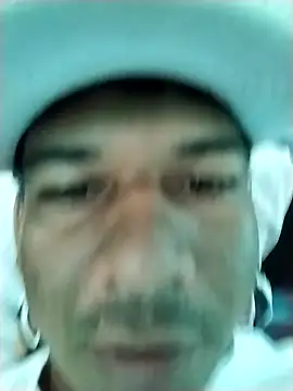 Snapshot of CoMotetuoyo79 chatting on 8, 1, 2025 CoMotetuoyo79 online show from 8, 1, 2025