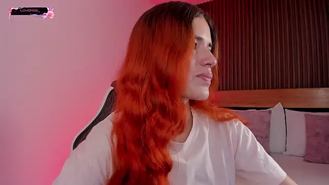 Snapshot of alliss_ginger_ chatting on 19, 6, 2026 alliss ginger online show from 19, 6, 2026