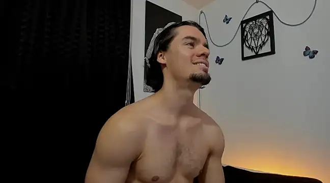 Snapshot of maxi_styles chatting on 4, 2, 2025 maxi styles online show from 4, 2, 2025