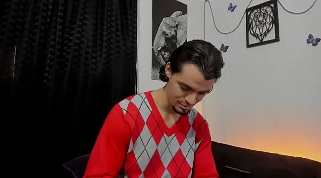 Snapshot of maxi_styles chatting on 21, 2, 2025 maxi styles online show from 21, 2, 2025