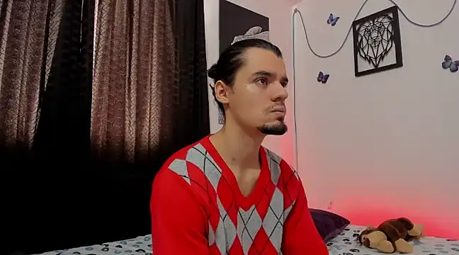 Snapshot of maxi_styles chatting on 27, 2, 2025 maxi styles online show from 27, 2, 2025