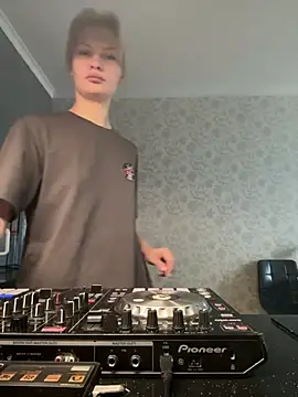 BeatriceXCute online show from 17, 1, 2025