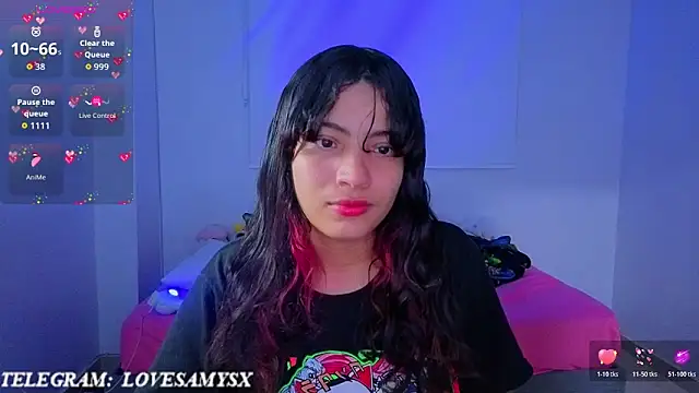 Snapshot of Lovelyamyy chatting on 5, 5, 2026 Lovelyamyy online show from 5, 5, 2026