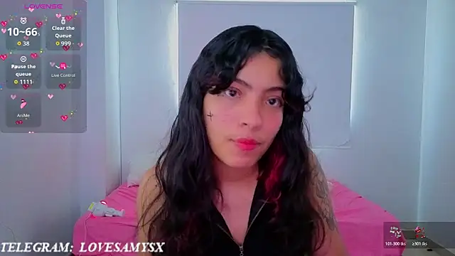 Snapshot of Lovelyamyy chatting on 11, 5, 2026 Lovelyamyy online show from 11, 5, 2026