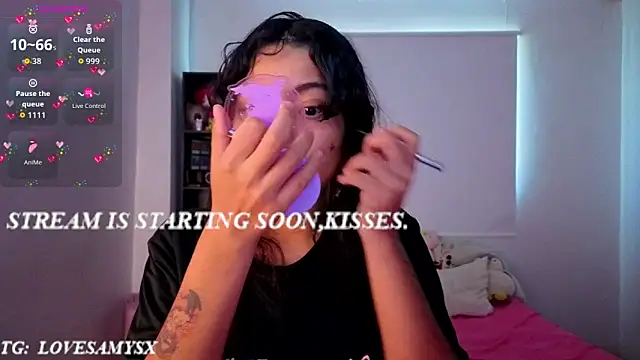 Snapshot of Lovelyamyy chatting on 1, 6, 2026 Lovelyamyy online show from 1, 6, 2026