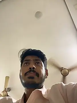 Snapshot of cute_modell chatting on 1, 2, 2025 cute modell online show from 1, 2, 2025