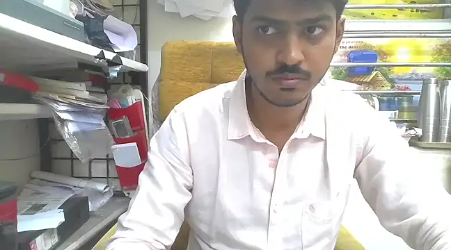 Snapshot of cute_modell chatting on 3, 3, 2025 cute modell online show from 3, 3, 2025