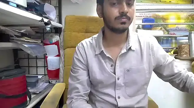 Snapshot of cute_modell chatting on 22, 3, 2025 cute modell online show from 22, 3, 2025