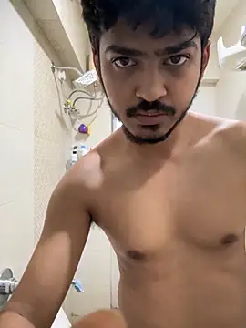 Snapshot of cute_modell chatting on 16, 10, 2025 cute modell online show from 16, 10, 2025