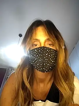 Akemi rossi online show from 25, 9, 2025