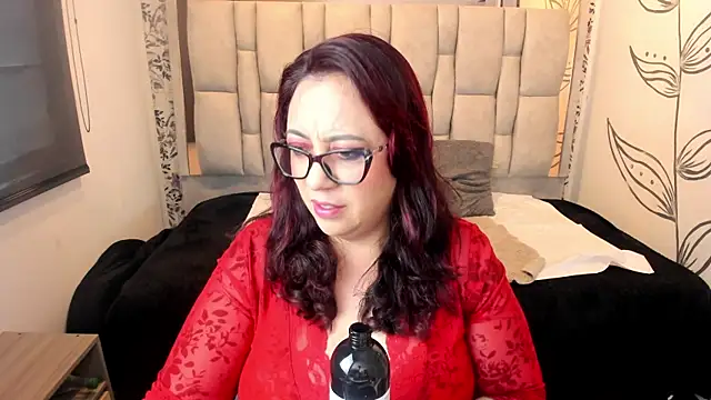 Snapshot of Victoria_Adamns chatting on 8, 1, 2026 Victoria Adamns online show from 8, 1, 2026