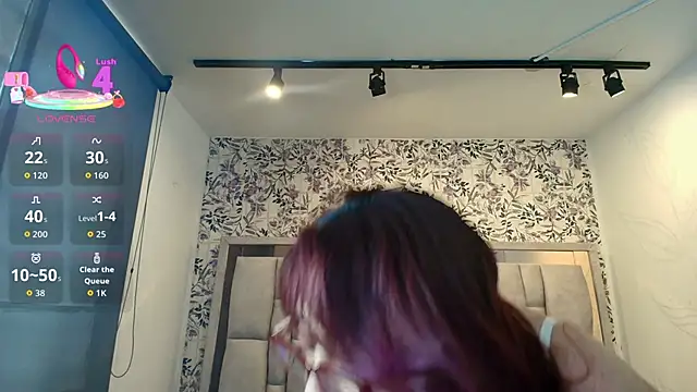 Snapshot of Victoria_Adamns chatting on 2, 3, 2026 Victoria Adamns online show from 2, 3, 2026