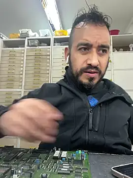 leonardohot1987 online show from 12, 3, 2025