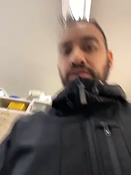 Snapshot of leonardohot1987 chatting on 6, 2, 2026 leonardohot1987 online show from 6, 2, 2026