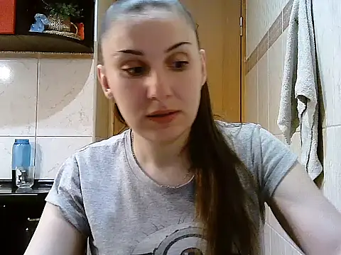 Yuliia30 online show from 4, 6, 2026