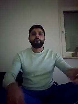 Mehmet2304 online show from 10, 1, 2025