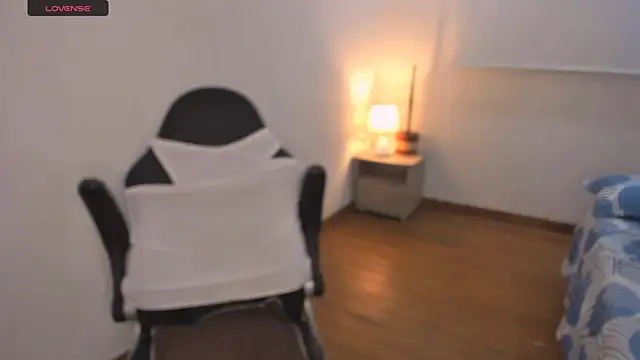 Snapshot of maxsteel177 chatting on 8, 3, 2025 maxsteel177 online show from 8, 3, 2025