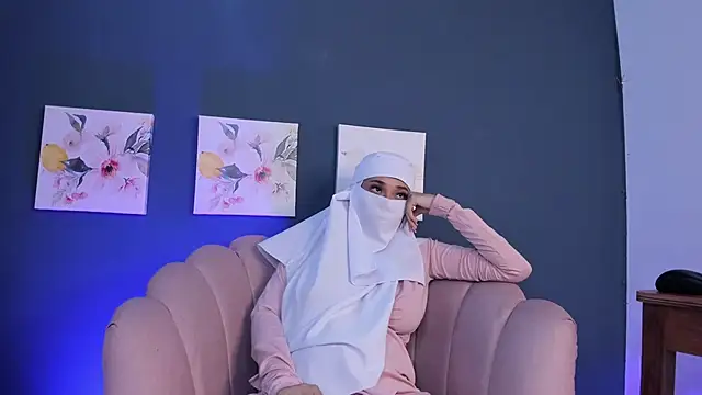 Snapshot of Eva_abaad chatting on 16, 1, 2025 Eva abaad online show from 16, 1, 2025