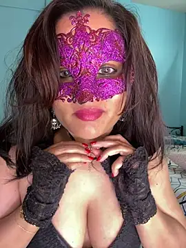 Snapshot of Ayeshaa__25 chatting on 25, 1, 2025 Ayeshaa 25 online show from 25, 1, 2025