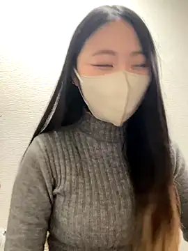 Snapshot of yazawa_oO chatting on 4, 12, 2025 yazawa oO online show from 4, 12, 2025