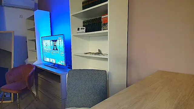 VixenVibesX online show from 3, 2, 2025