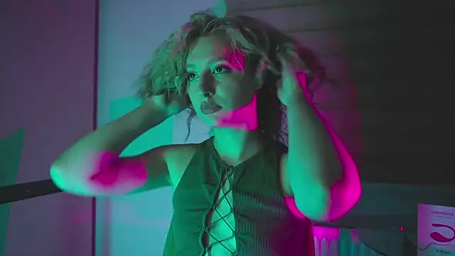 milasmiu online show from 28, 1, 2025