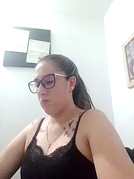 Snapshot of CHARLOTTE_1711 chatting on 27, 1, 2025 CHARLOTTE 1711 online show from 27, 1, 2025