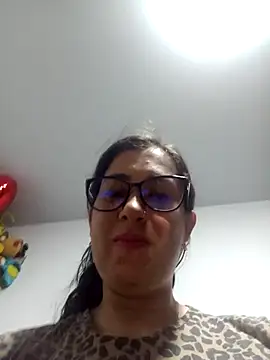 Snapshot of CHARLOTTE_1711 chatting on 5, 12, 2025 CHARLOTTE 1711 online show from 5, 12, 2025