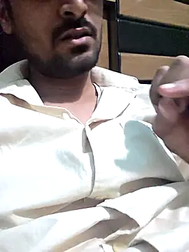 Snapshot of lusty_male69 chatting on 21, 11, 2025 lusty male69 online show from 21, 11, 2025