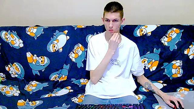 Lester Broo online show from 26, 11, 2025