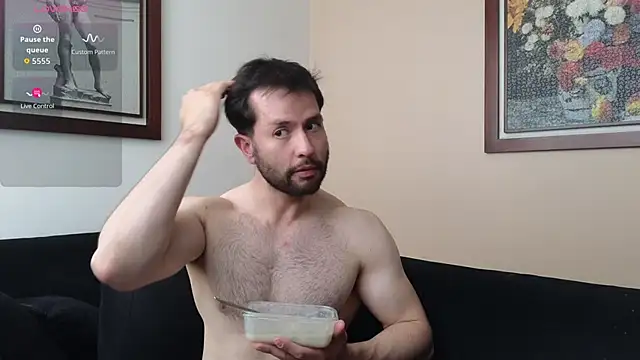 Snapshot of hairyncuteass chatting on 4, 3, 2026 hairyncuteass online show from 4, 3, 2026