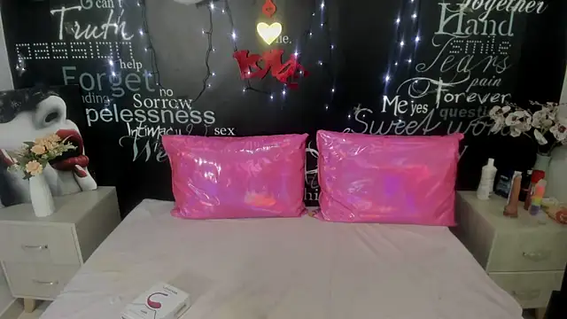 HornyRouse  online show from 18, 3, 2025