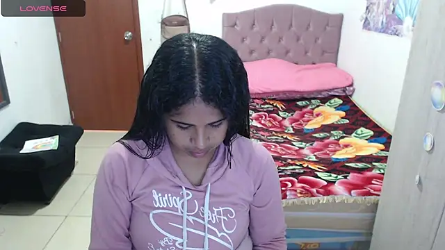 july-feria online show from 19, 12, 2025