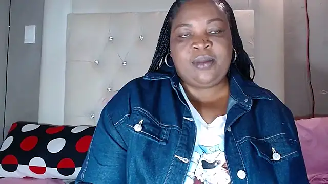 Snapshot of omalicha98 chatting on 4, 5, 2026 omalicha98 online show from 4, 5, 2026