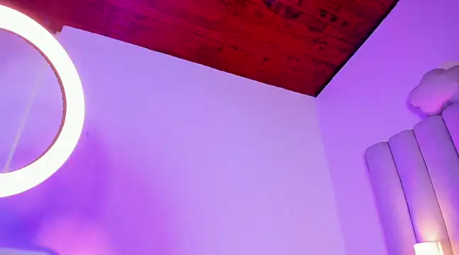 SabrinaSpell  online show from 1, 3, 2025