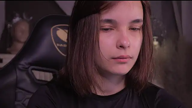 Bella Alita online show from 8, 11, 2025