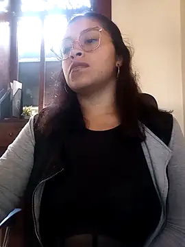 AnonymousGirl online show from 27, 4, 2026