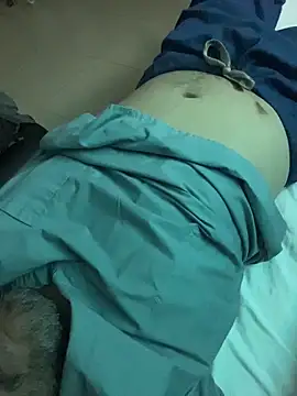 Snapshot of Inglphons chatting on 1, 2, 2026 Inglphons online show from 1, 2, 2026