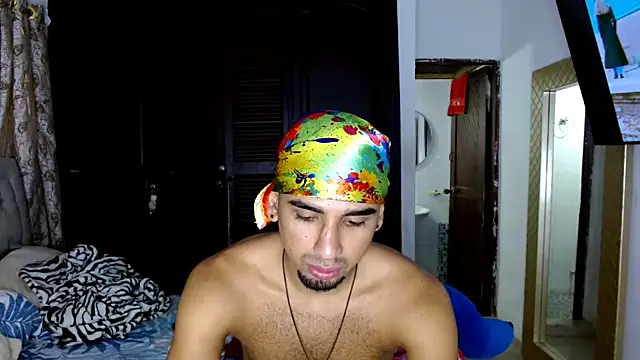 sweethoneytsx online show from 20, 2, 2026