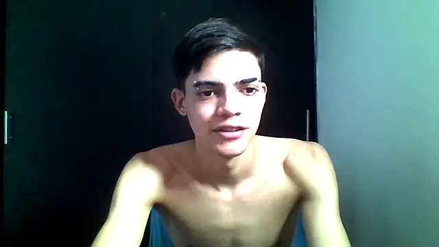 Latinos 2001 online show from 19, 5, 2026