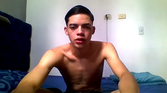 Latinos 2001 online show from 2, 6, 2026