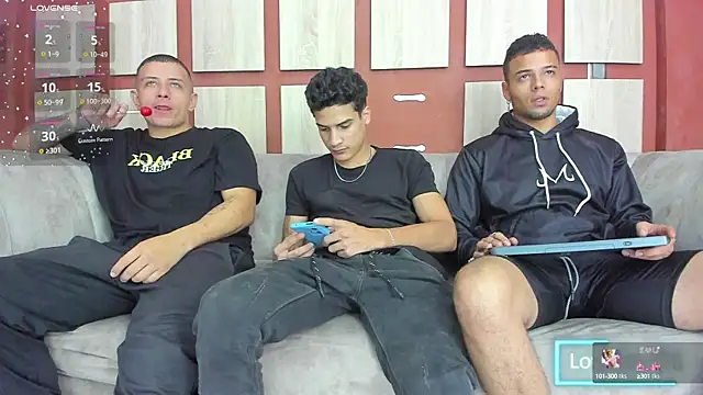 friendship x online show from 7, 3, 2025