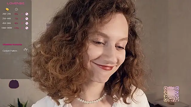 Leya Curly online show from 22, 9, 2025