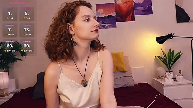 Leya Curly online show from 8, 7, 2026